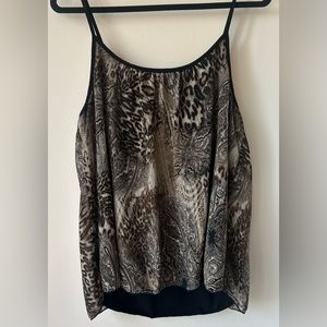 Loose fitting tank with back detail